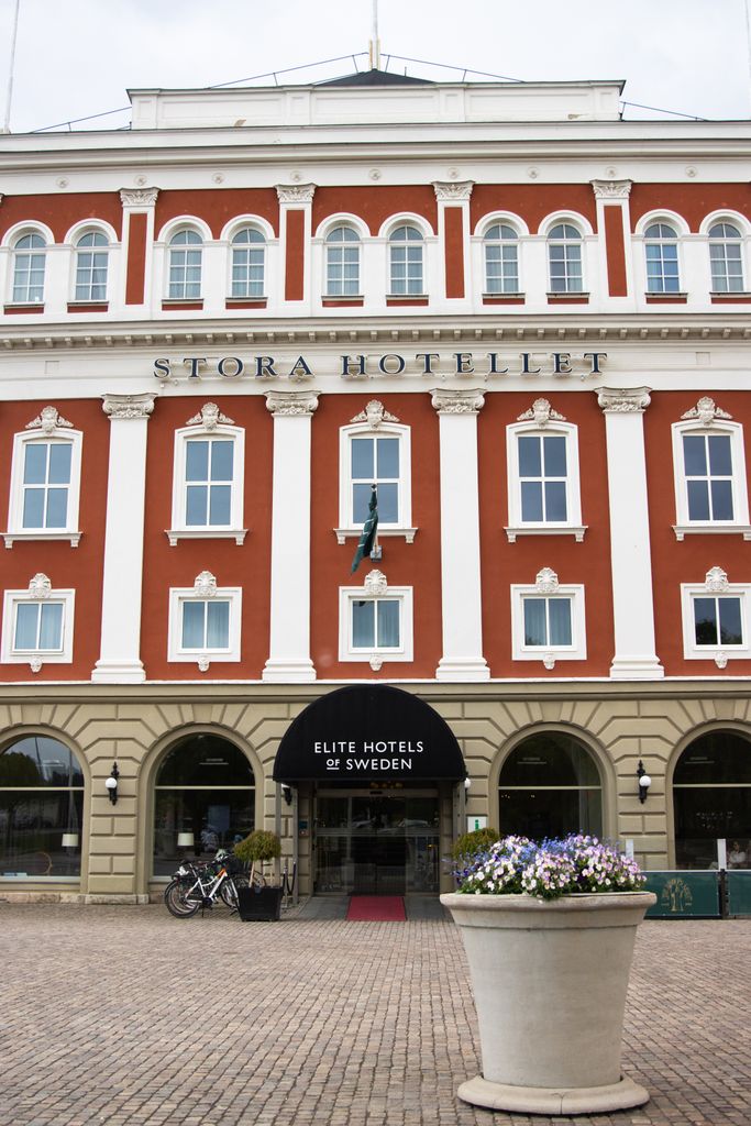 Elegant facade of Stora Hotellet, a historic landmark in Jönköping, Sweden.
